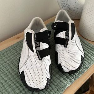 Vintage Puma Mostro Perf Sneakers